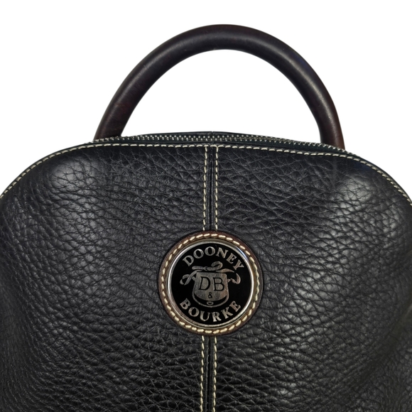 Vintage Dooney & Bourke Black Pebbled Leather Backpack - Picture 7 of 16